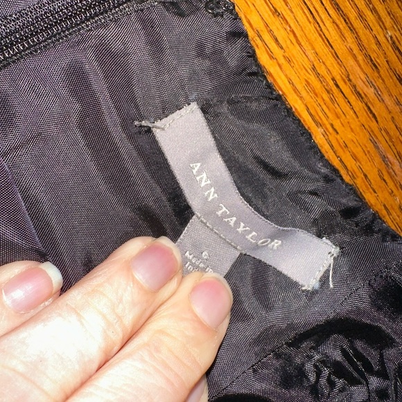 Ann taylor size 0 wool blend skirt sequence - Picture 2 of 7